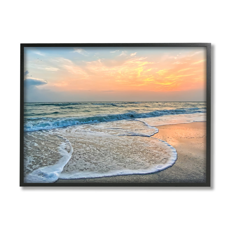 «Vast Panoramic Beach Layered Waves», art mural texturé par Mary Lou, Giclée encadrée noir minuit