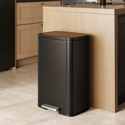 EKO Madison Matte Black 50 Liter/13.2 Gallon Step Trash Can With Inner Liner - Fingerprint Resistant Finish
