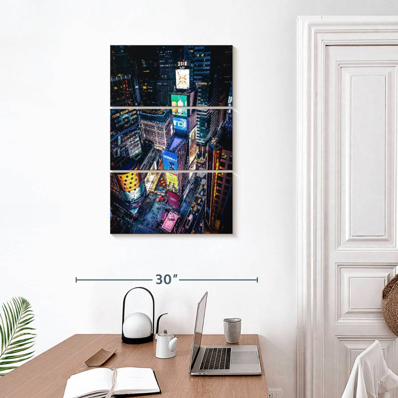Nicci New York Electronic Ads, 32" H x 20" W