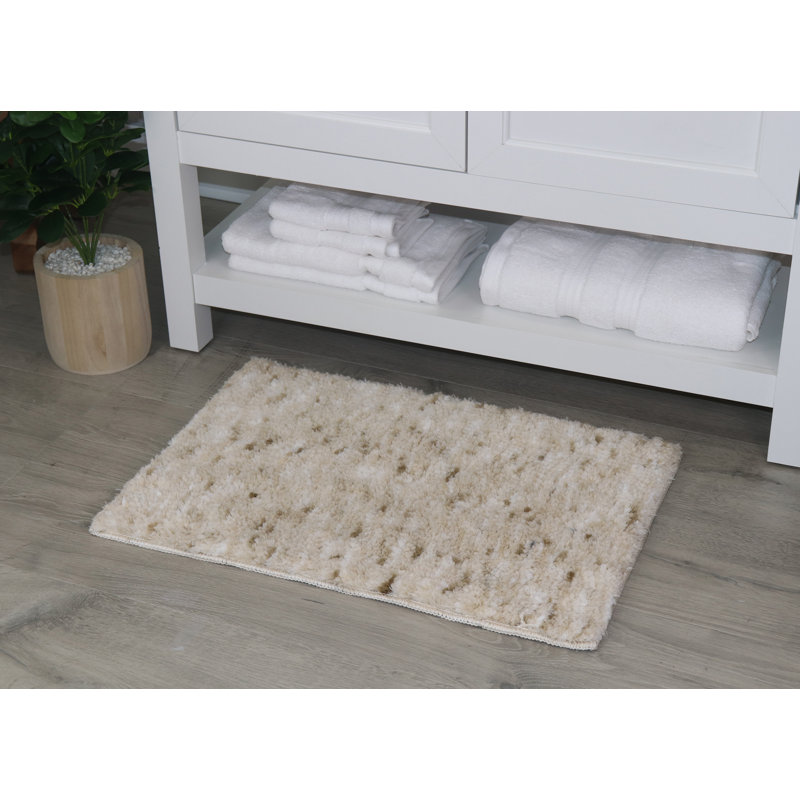 Cloud Comfort 100% Polyester Microfiber Bathroom Rug, Water Absorbent Soft Shaggy Bath Rug, Ivory, Single - 21" L x 34" W