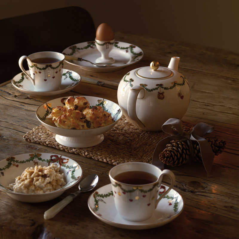 Royal Copenhagen Star Fluted Christmas Teapot