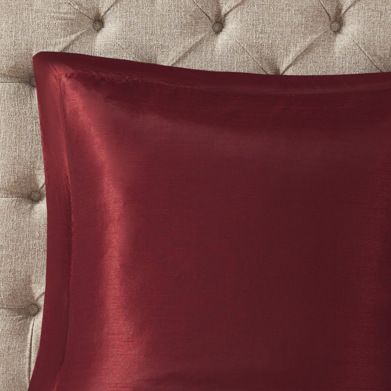 Jelena Red Microfiber Queen 24-Piece Bedspread Set