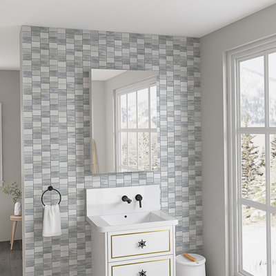 Armoire à pharmacie Surface sans cadre avec bords de miroir biseautés, porte s'ouvrant à gauche, combinant des fonctions de rangement et de toilettage pour la salle de bain