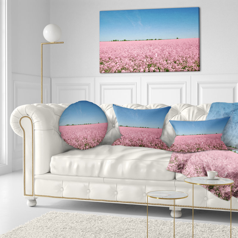 Coussin décoratif à imprimé floral Beautiful Meadow Under Blue Sky