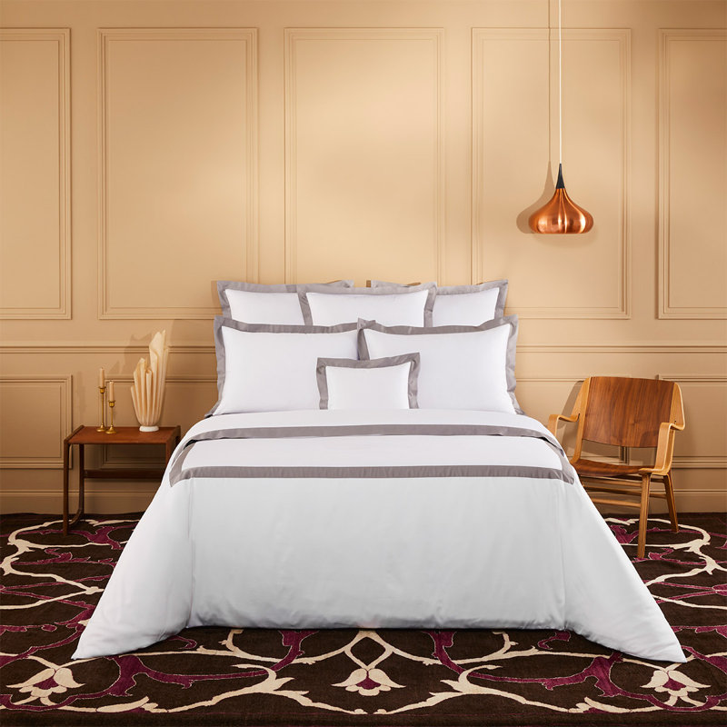 Linea Platine Full/Queen Duvet Cover