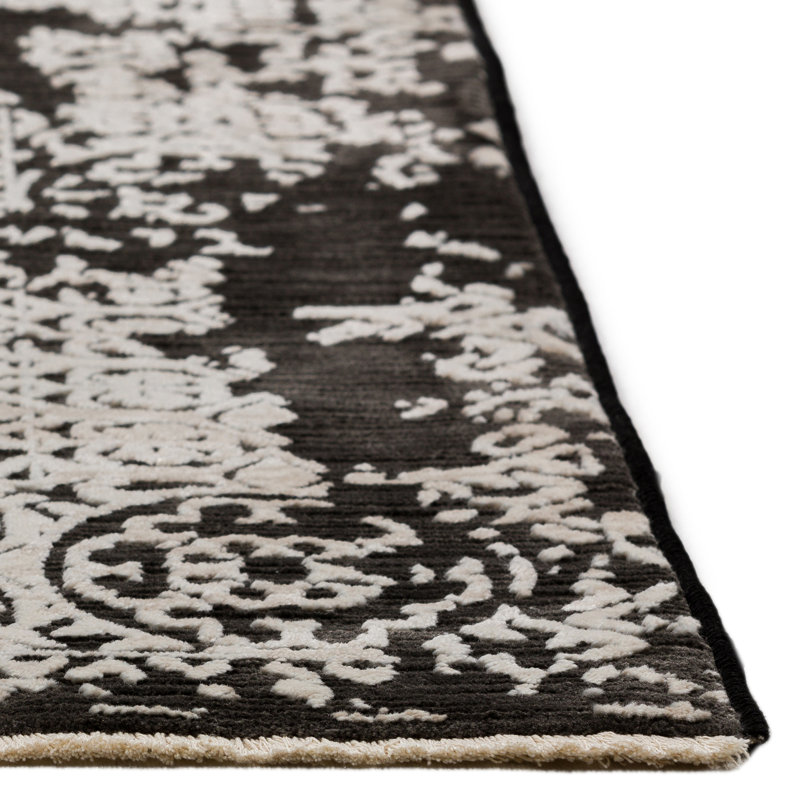 Hadiatou Oriental Indoor Rug, Rectangle 5'3" x 7'8"