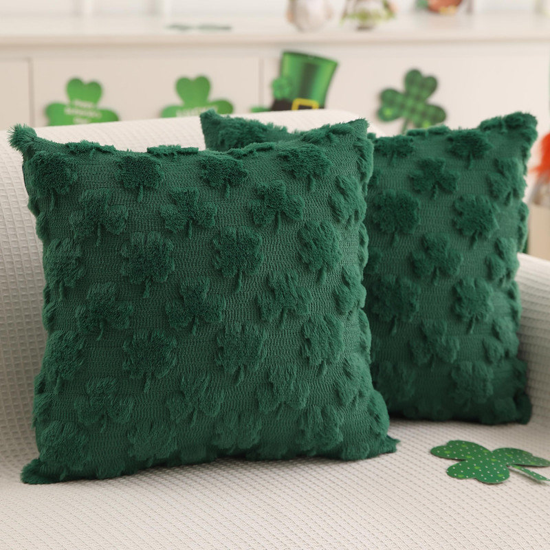 2pcs Soft Faux Fur Cream Shamrock Decorative Lucky Clover Throw Pillowcase for Spring Home Bed Sofa Couch., Green