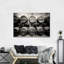 Barils de vin, reproduction sur toile-404379181
