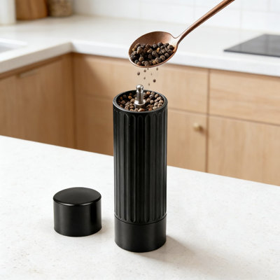 Professional Heavy-Duty Manual Pepper Grinder Mill With Adjustable Coarseness, High-Output Stainless Steel Burrs, And Refillable Design For Effortless Grinding