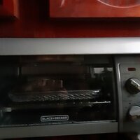 Black + Decker Crisp Bake Air Fry 4-Slice Toaster Oven & Reviews