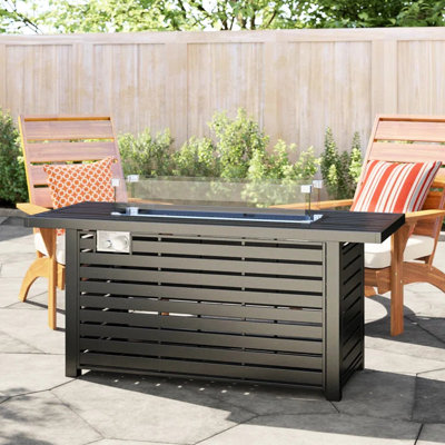 Table de foyer au propane en acier de 61 cm avec couvercle - Solution de chauffage extérieur élégante pour votre terrasse. Construction robuste, finition neutre. Base à lattes pour une touche d'élégance. Foyer au propane avec couvercle et insert inclus.