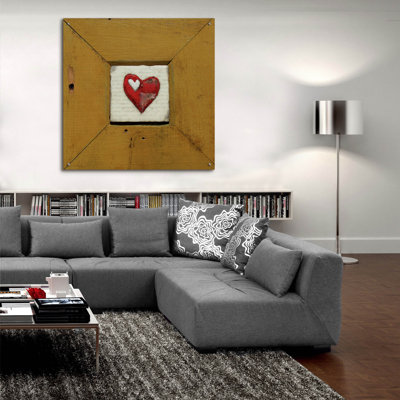  «Hearts Deisre Gold» par LovIsArt, art mural en verre acrylique, 36 po x 36 po