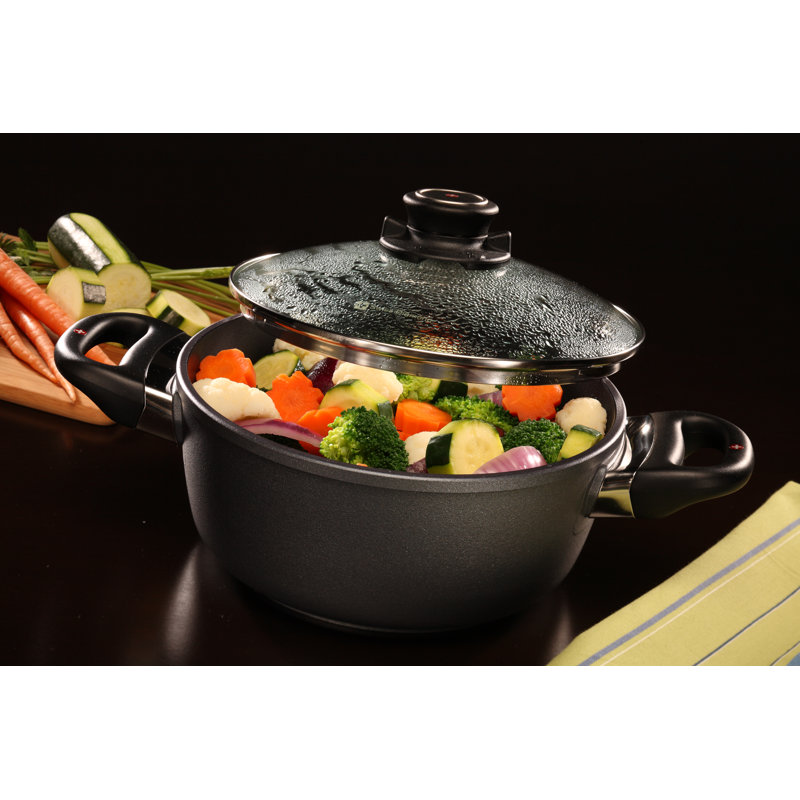 Round Non-Stick Casserole