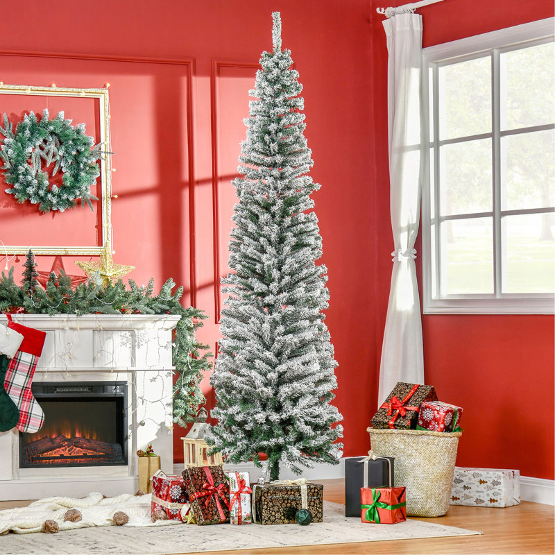 Arbre de Noël artificiel mince enneigé 7,5 pi avec branches réalistes et 738 pointes, 7.5'