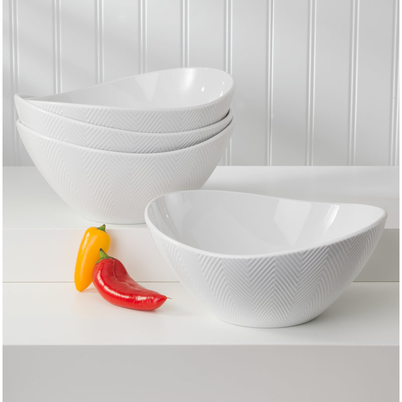 Highlands 36 fl oz. Serving Bowl