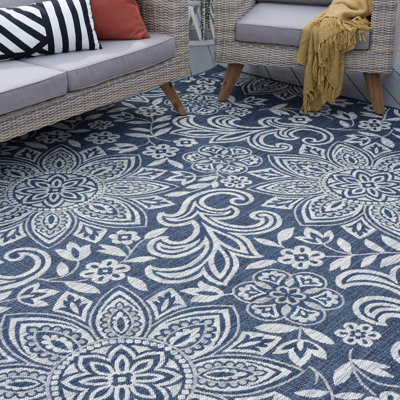 Speegle Indoor / Outdoor Rug