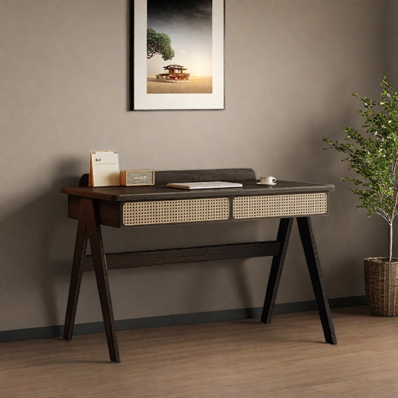 Bureau d'écriture en frêne naturel, H 29,92 po x l 55,11 po x P 23,62 po