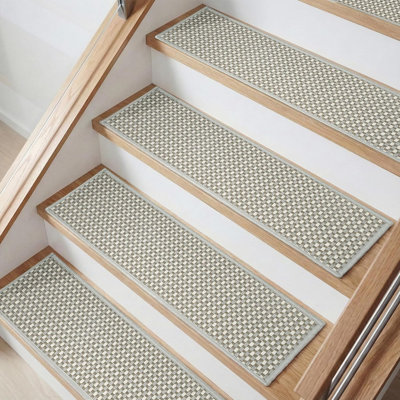 Tapis d'escalier en chenille pour marches en bois 8 po x 30 po (paquet de 15)