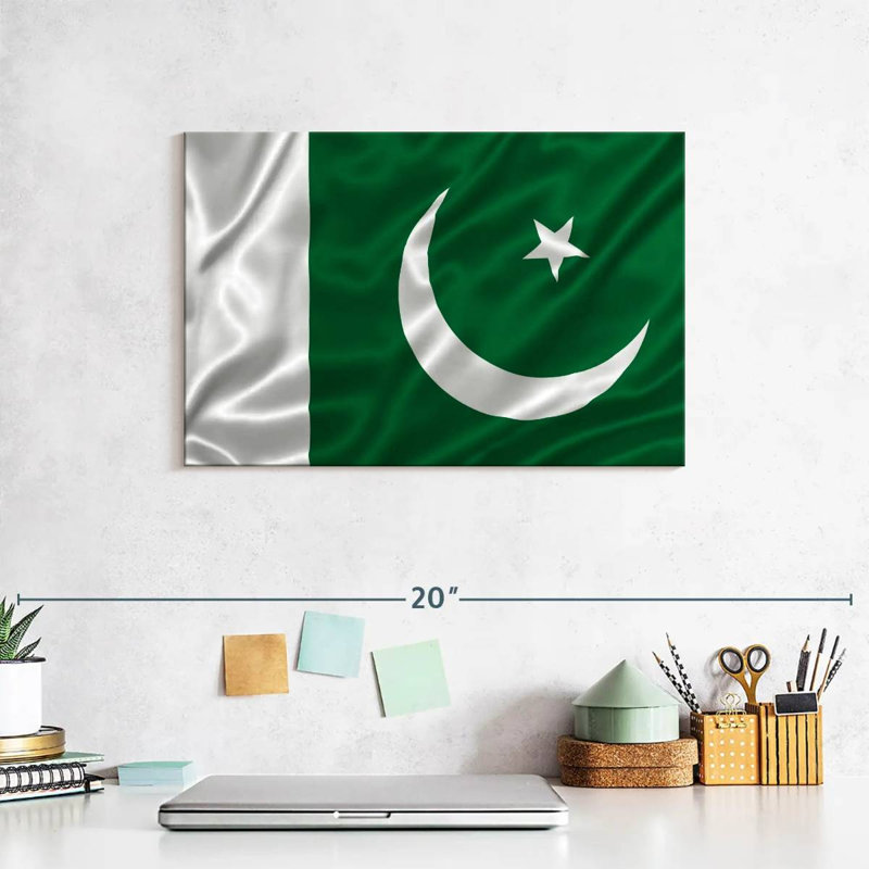 Silky Pakistan Flag, 8" H x 12" W