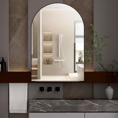 Armoire murale 24 po x 36 po avec cadre en métal noir mat, encastré avec miroir et tablettes réglables, armoire à pharmacie arquée pour salle de bain à la mode, pouces, tablette à cadre noir