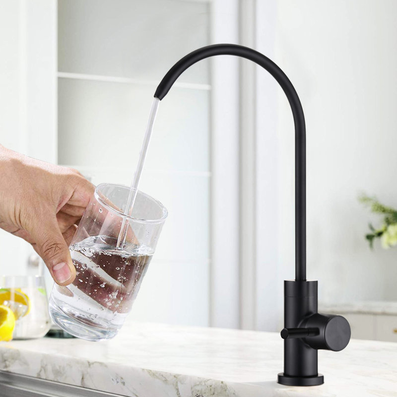 Robinet d'eau potable dans la cuisine - Acier inoxydable, pivotant à 360 °, sans rouille, éclaboussure, robinet de style noir mat, corps en acier, rotation, saleté, fuite, pollution secondaire
