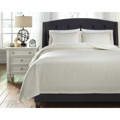Microfiber Traditional 3 Piece Coverlet Set