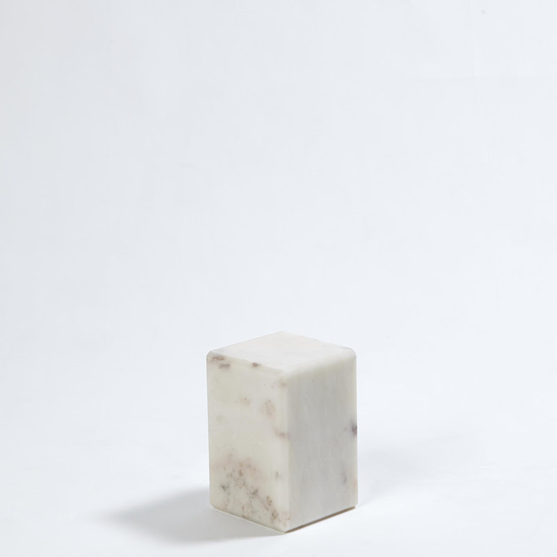 Mini piédestal / colonne montante en marbre, gris, H 6 po x l 4 po x P 4 po