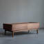 Table basse simple et moderne-109305533
