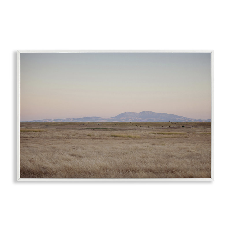 «Grizzly Island View», art de la giclée encadrée par Crystal Lynn Collins, H 20 po x l 30 po