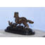 Statue en bronze Adelina Golden retriever profitant de l'extérieur - Taille: L 16 po x l 7 po x H 9 po.