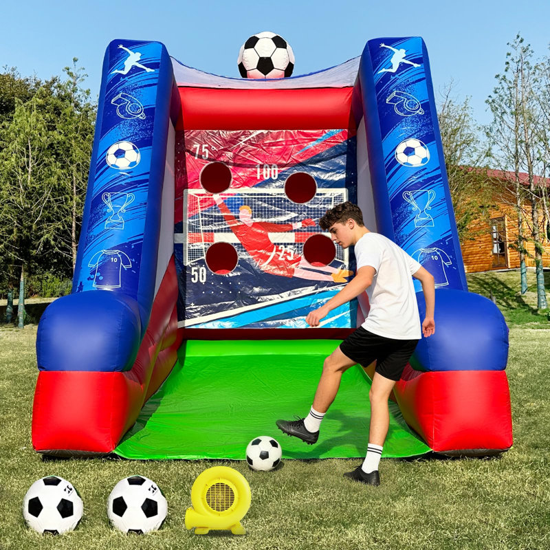 Jeu de fléchettes de soccer gonflable GR8FUN, jeu de soccer en PVC de qualité commerciale avec 2 balles et souffleur d'air, jeu de carnaval gonflable à 4 cibles pour le plaisir en plein air, la maison et la location