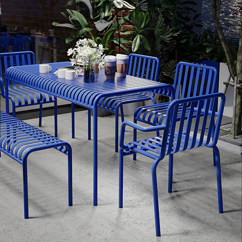 Ensemble de table et de chaises pour l'extérieur, H 29,53 po x L 55,12 po x l 27,56 po