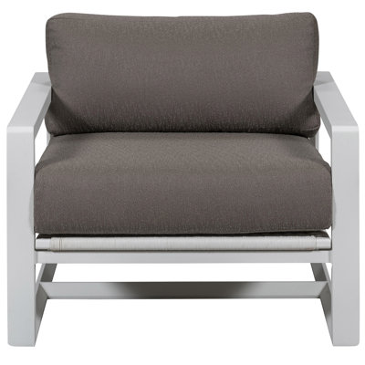 Breeze Outdoor Lounge Chair