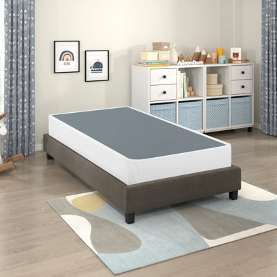Sommier pleine grandeur en métal à profil haut, structure en métal de 8,5 po avec housse en tissu de polyester texturé blanc, système de support à 12 lattes + métal + chambre à coucher