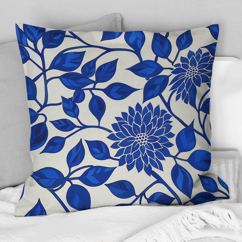 Cobalt Blue Floral Transitional II - Coussin décoratif transitionnel, H 16 po x l 16 po