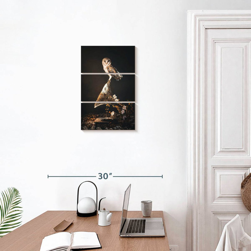Brampt Grammophone, 38" H x 24" W