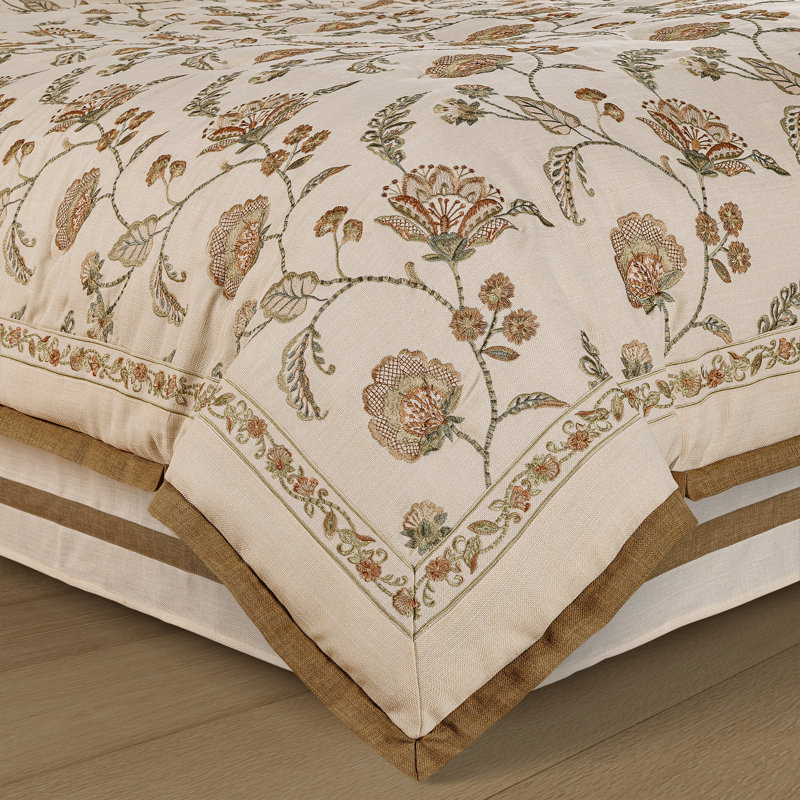 GARDEN GROVE QUEEN 4PC. ENSEMBLE COMFONTER, Queen Comforter + 3 Additional Pieces