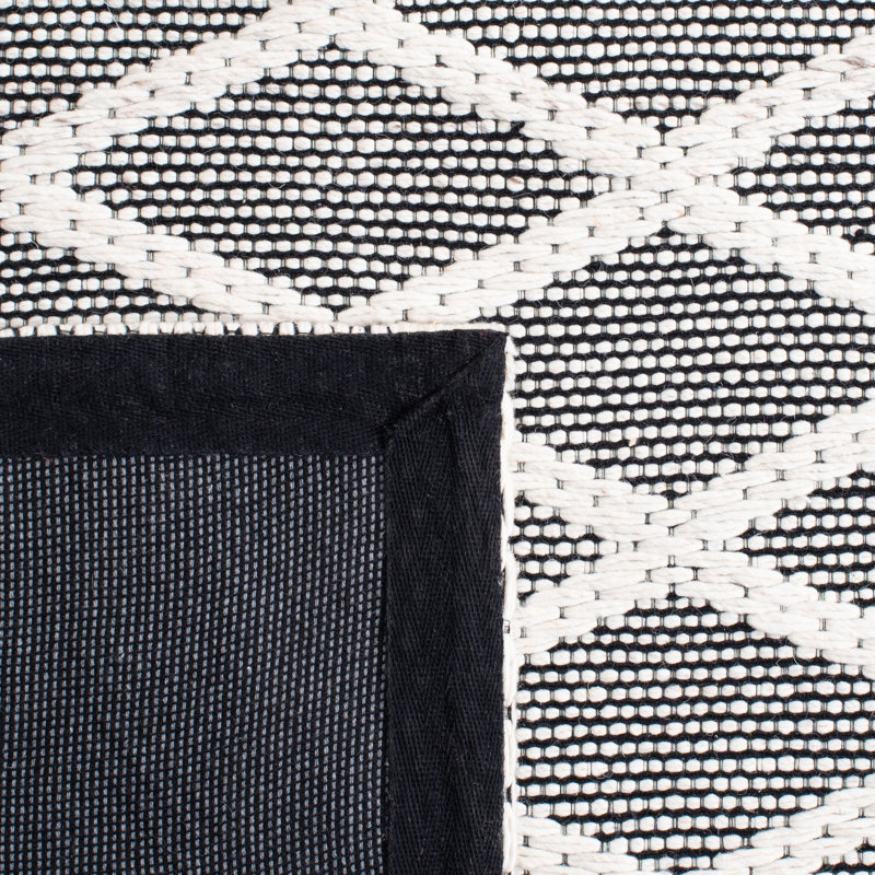 Alohna Hand Woven Wool/Cotton Geometric Rug in Ivory/Gray, Square 6'