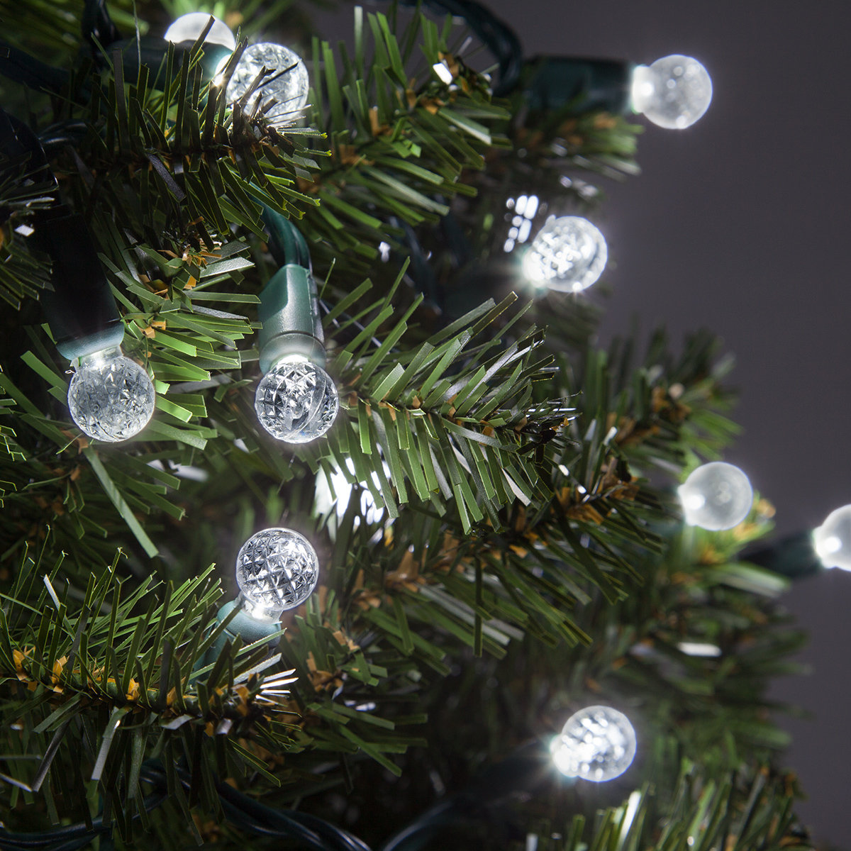 70-Light LED Mini Globe String Lights, Cool White