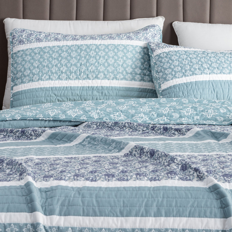 Kadi Blue Full/Queen Reversible Microfiber Quilt Set