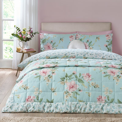 Avebury Floral Reversible Quilted Bedspread