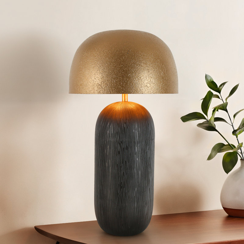 Lampe de table en résine Zareen