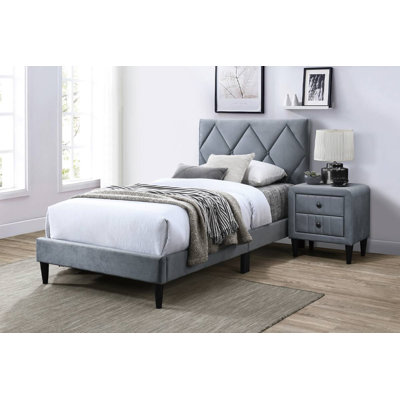 Sylvia Piece Bedroom Set