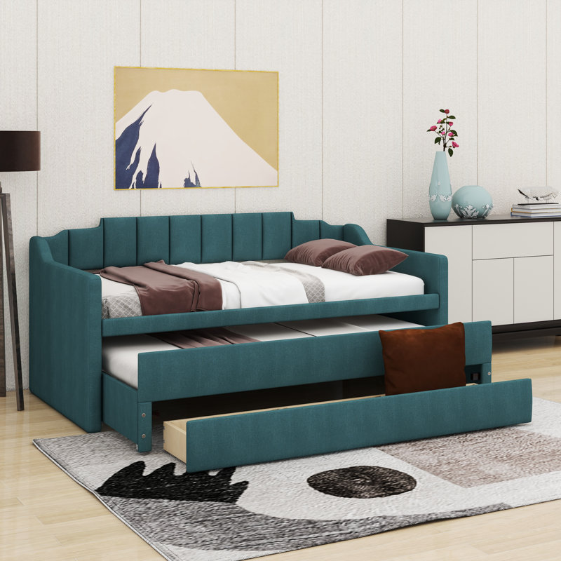 Hedglin Twin Size Upholstered Daybed with Trundle, Green