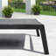 Chaise longue d'extérieur en métal avec table-89153792
