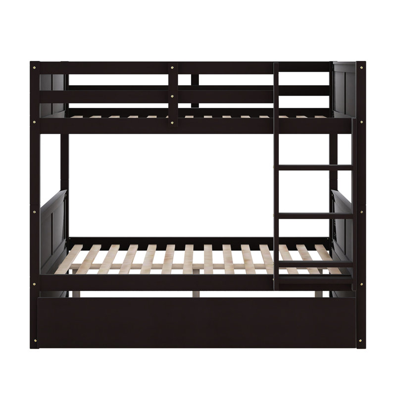 Lit double superposé au-dessus d'un lit gigogne simple - ajoute de l'élégance à la construction stable de la pièce