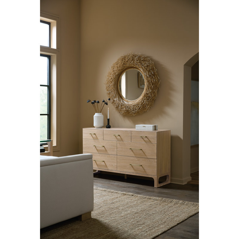 Banyon Bay 7 - Drawer Dresser