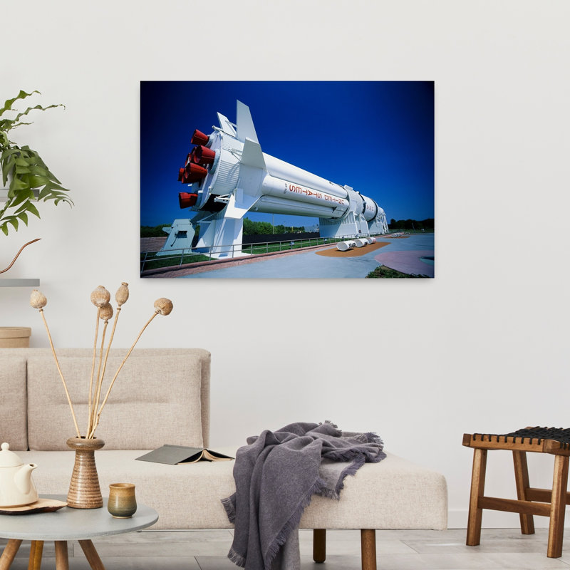 Fusée de Saturne exposée au centre spatial Kennedy, Cape Canaveral, Floride, États-Unis, art mural contemporain