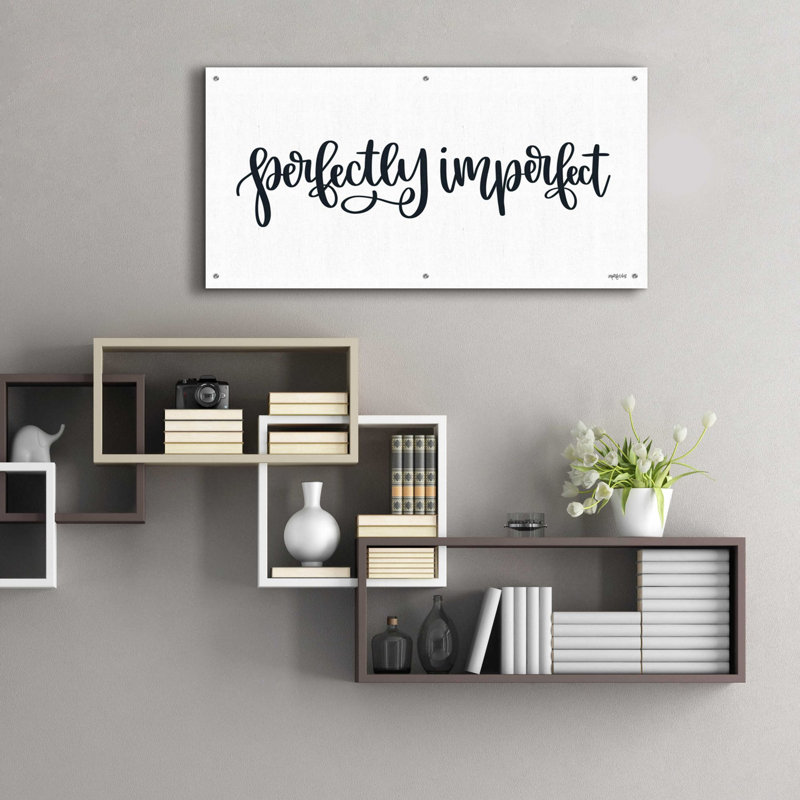 «Janely Perfectly Imparfect On Plastique / Acrylique» par Imparfect Dust Print, H 24 po x l 48 po x P 0,2 po