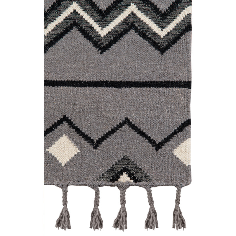 Gray Geometric Flat Woven Wool Rectangular Area Rug 2' x 3'